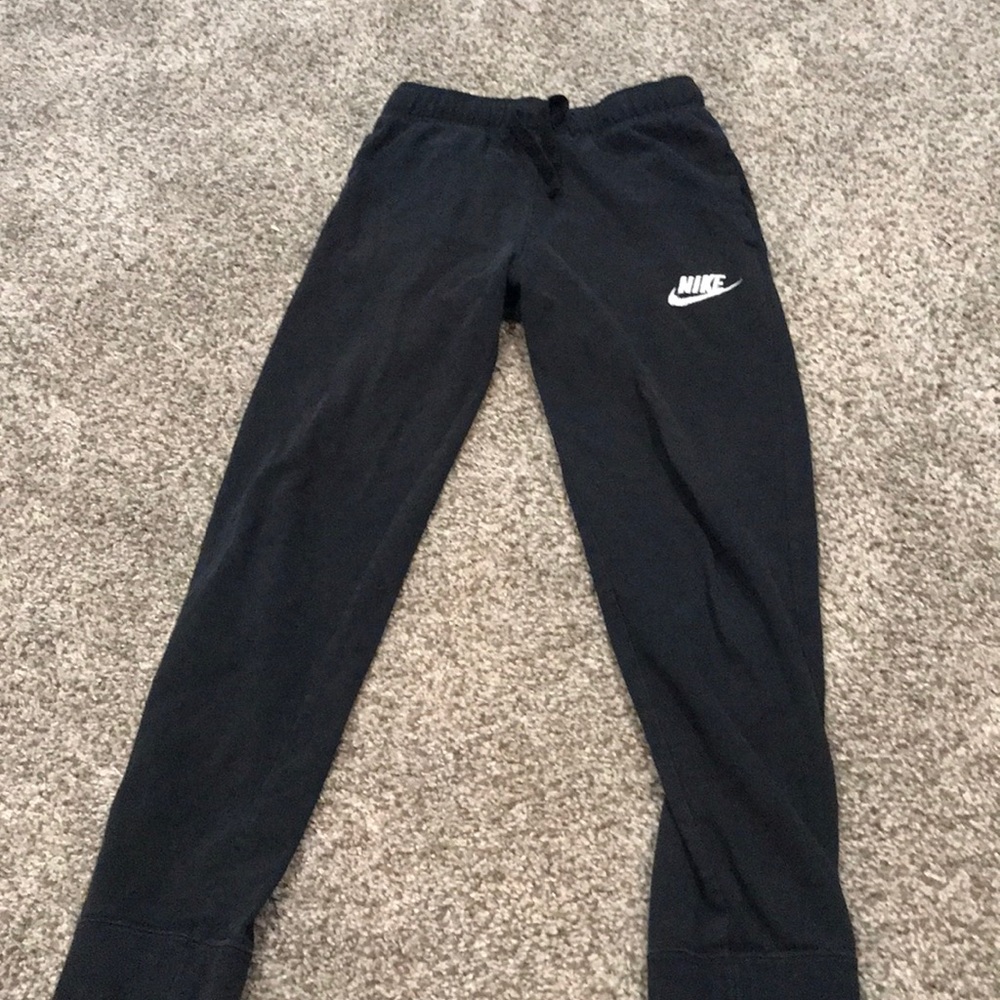 nike joggers